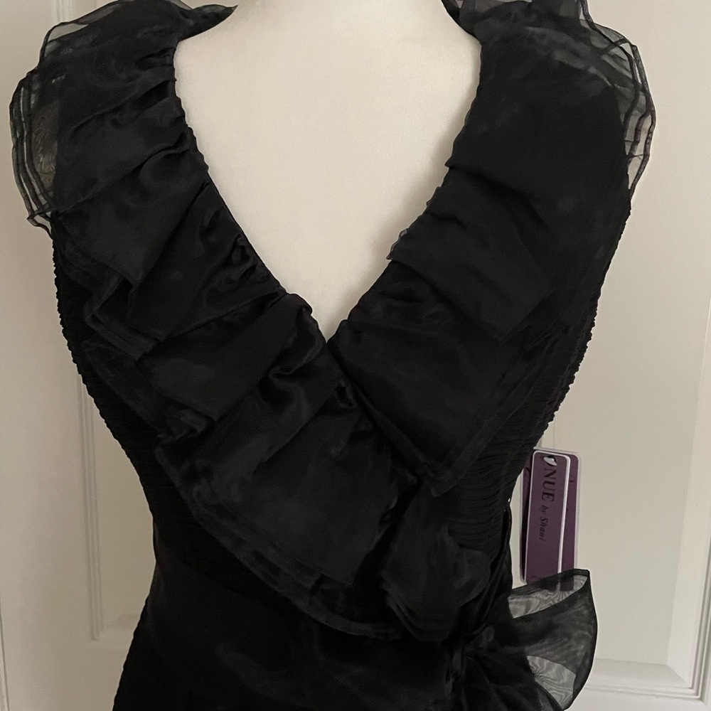 Nue by Shani Black Ruffled Organza Dress